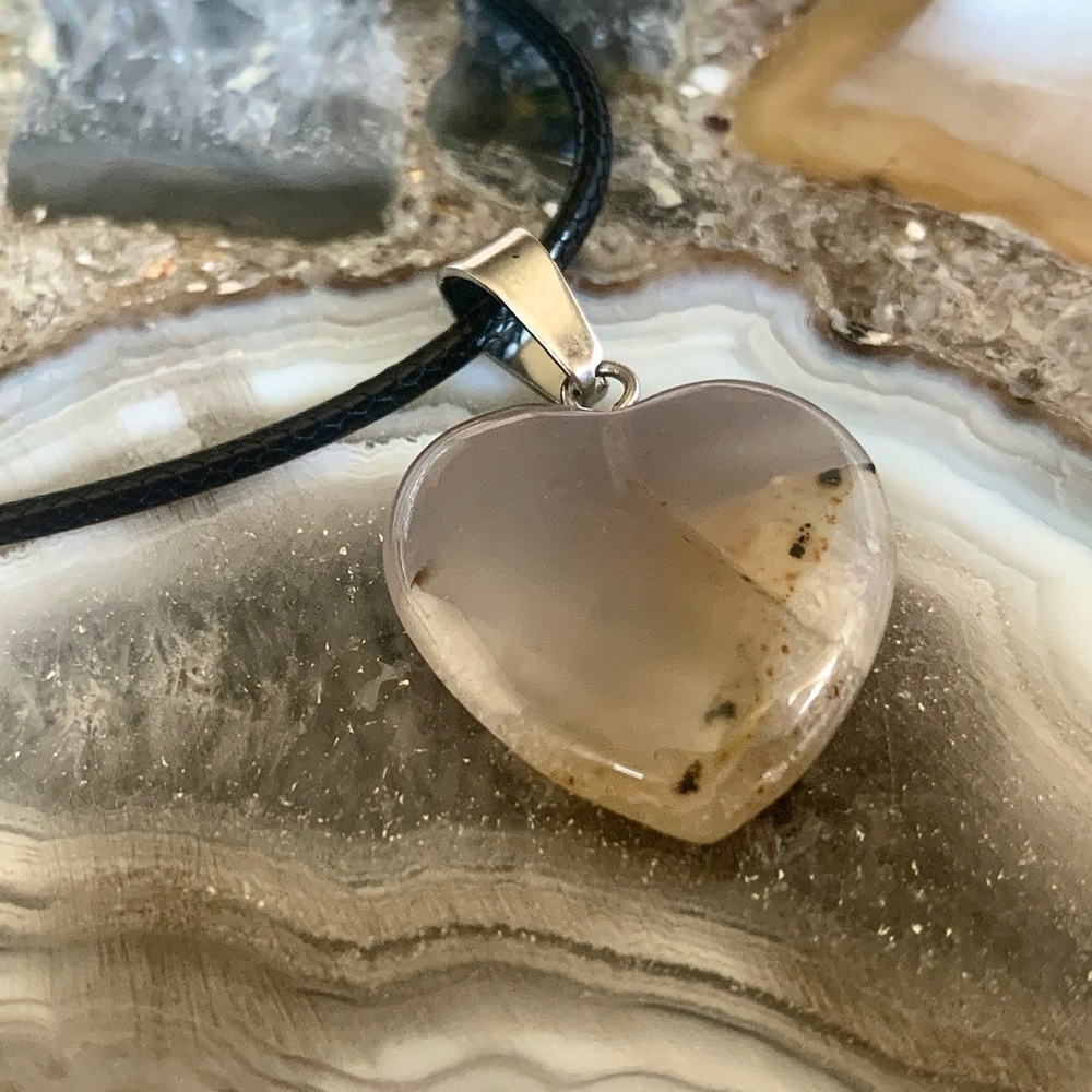 2399 Elegant Heart Polished Stone Pendant Necklace with Black Cord
